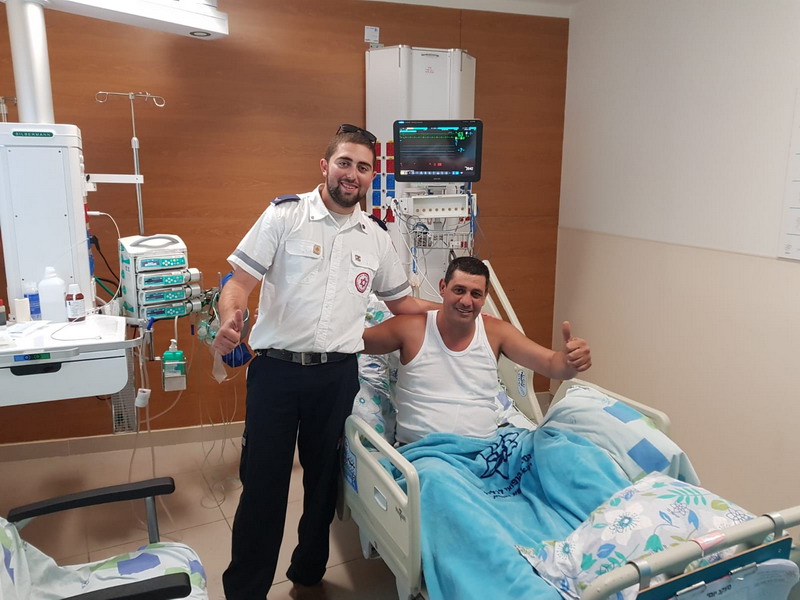 חזר לחיים בחוף בנהריה