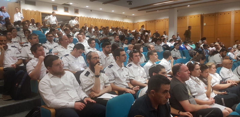 טיפול בפצוע המדמם: 