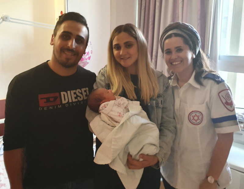 "רצתי בבית, קפצתי אל הספה והתינוקת יצאה"