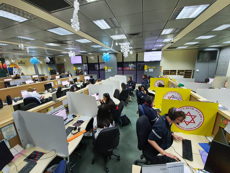 בניין שלם של חברת "איסתא" הוסב למוקד מד"א, כיתות בבית ספר הפכו לעמדות