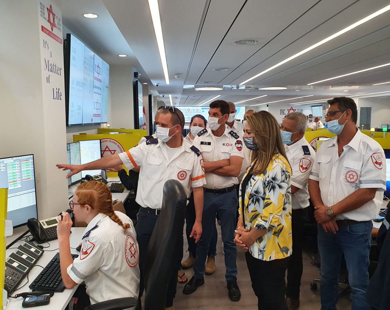 יו"ר ועדת קורונה, ח"כ ד"ר יפעת שאשא ביטון, ביקרה במוקד הלאומי של מד"א