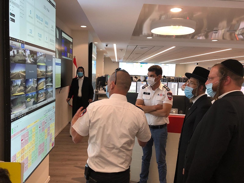 חכ יעקב טסלר, יור הוועדה לפניות הציבור בביקור במוקד מדא: