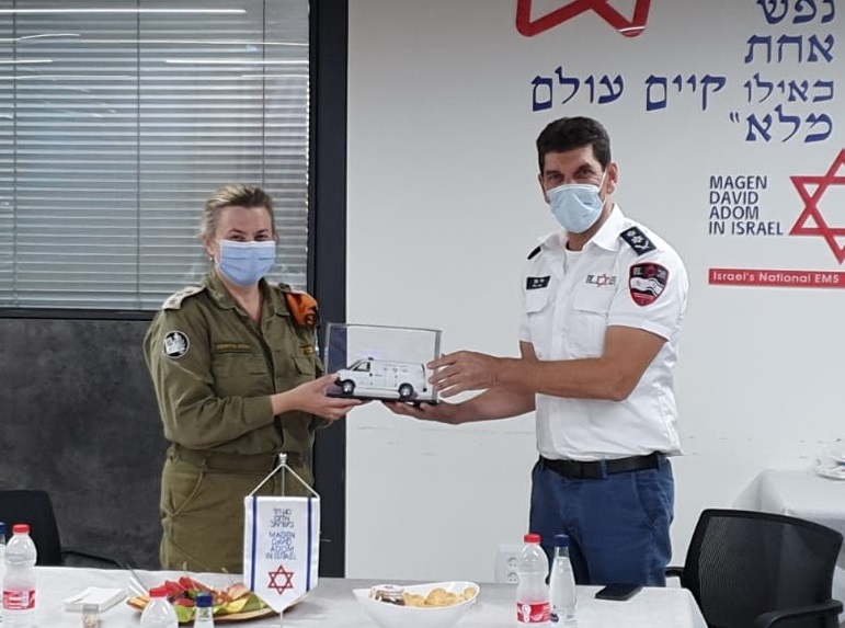 מוקירים תודה במד"א: