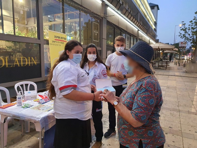 MDA's Corona Ambassadors Continue their Work