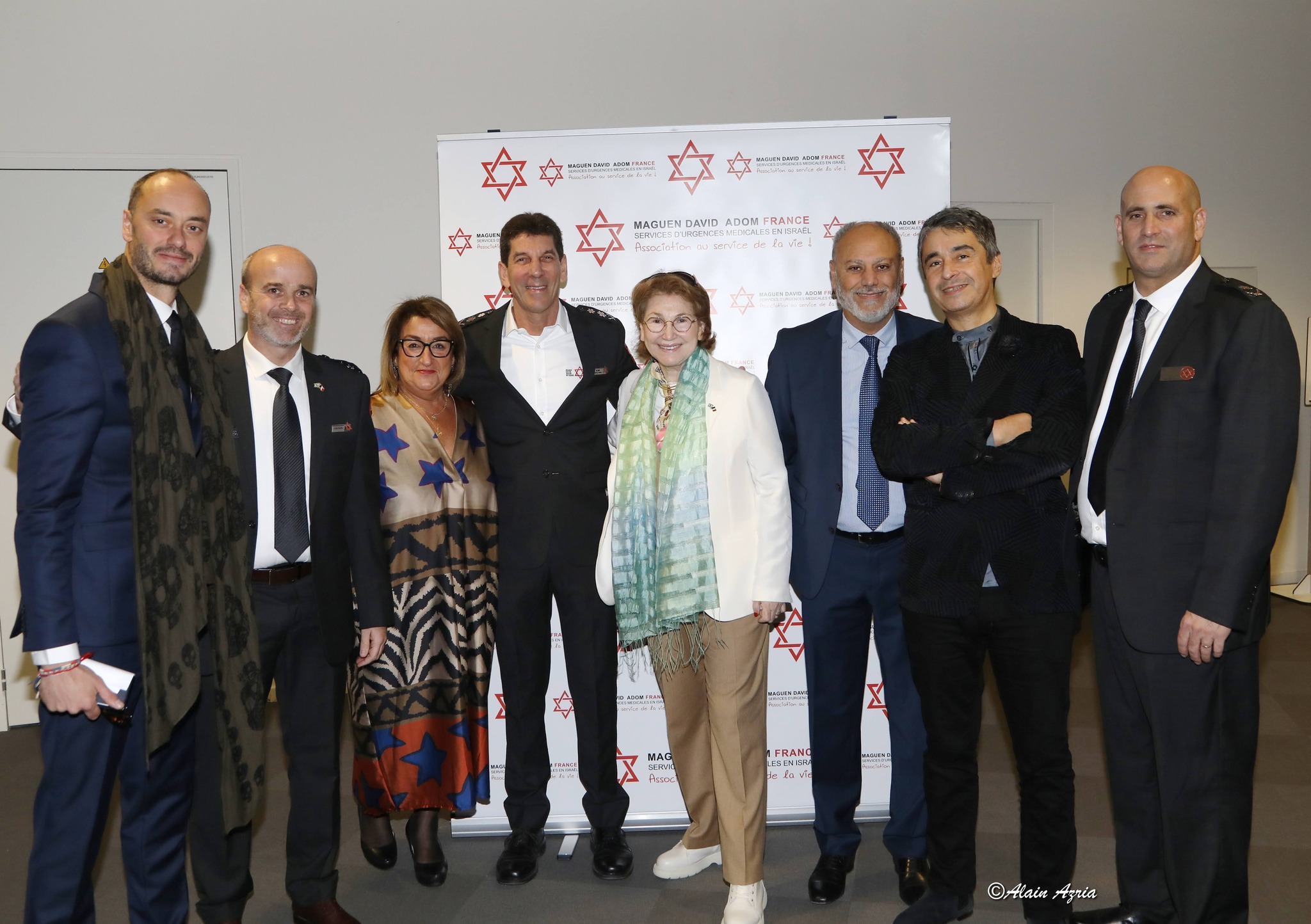 Major supporter events take place in France