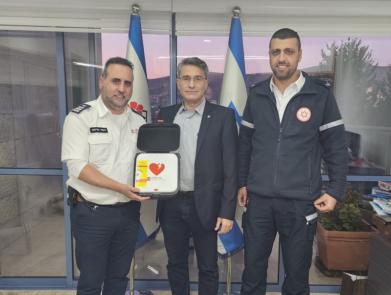 עובדי עיריית כרמיאל למדו להשתמש בדפיברילטור