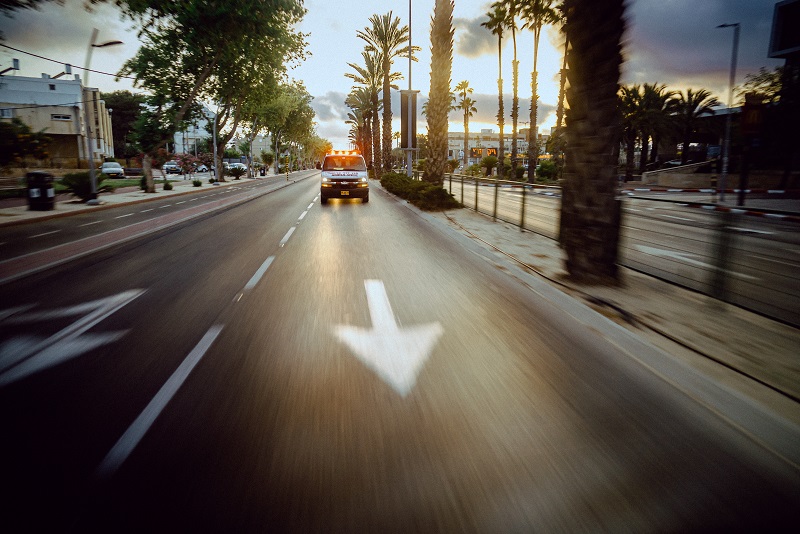 אמבולנסים וניידות לטיפול נמרץ יימנעו מהפעלת סירנות