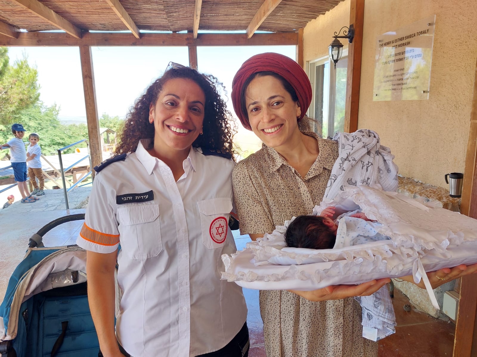 הזמנה ללידה: צוות מד"א יילד את שפרה
