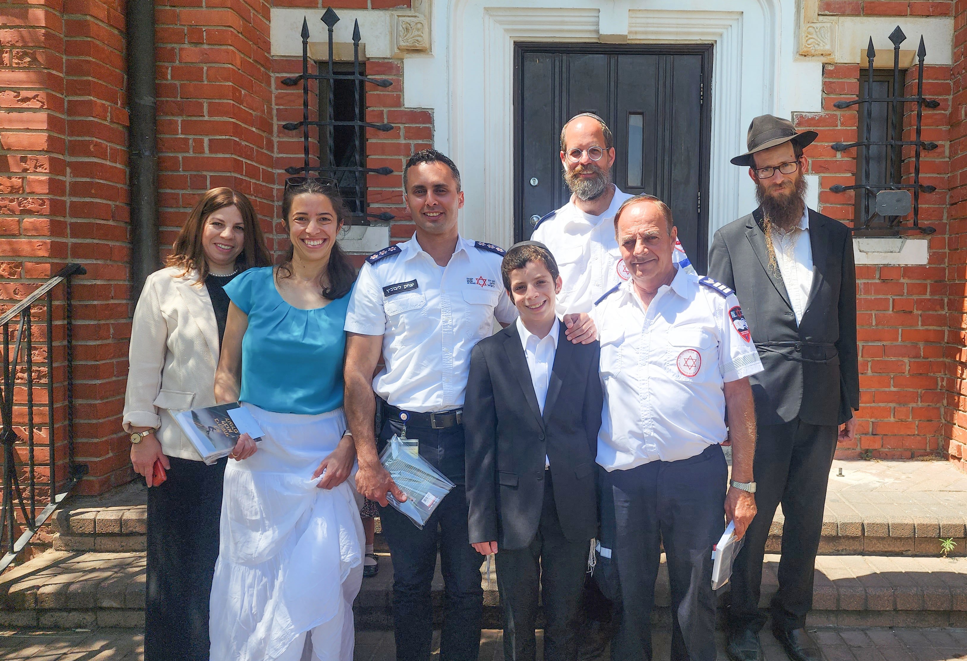 צוות מד"א הוזמן לבר המצווה של התינוק שהציל לפני 13 שנה