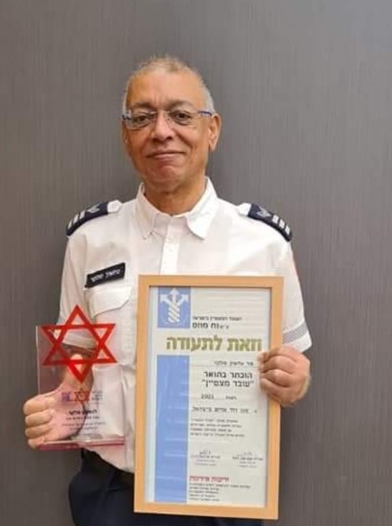 "תחנת מד"א בירוחם היא משפחה ונחשון היה האבא"