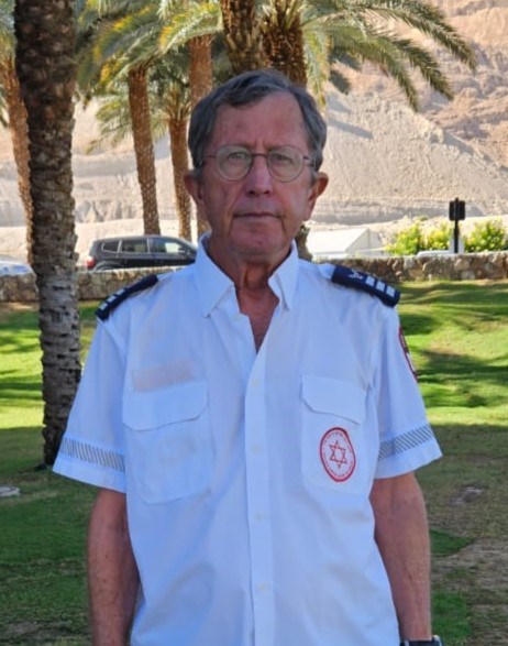 טיפל בנכדו שנורה בשבת השחורה, לאחר שנורה בעצמו