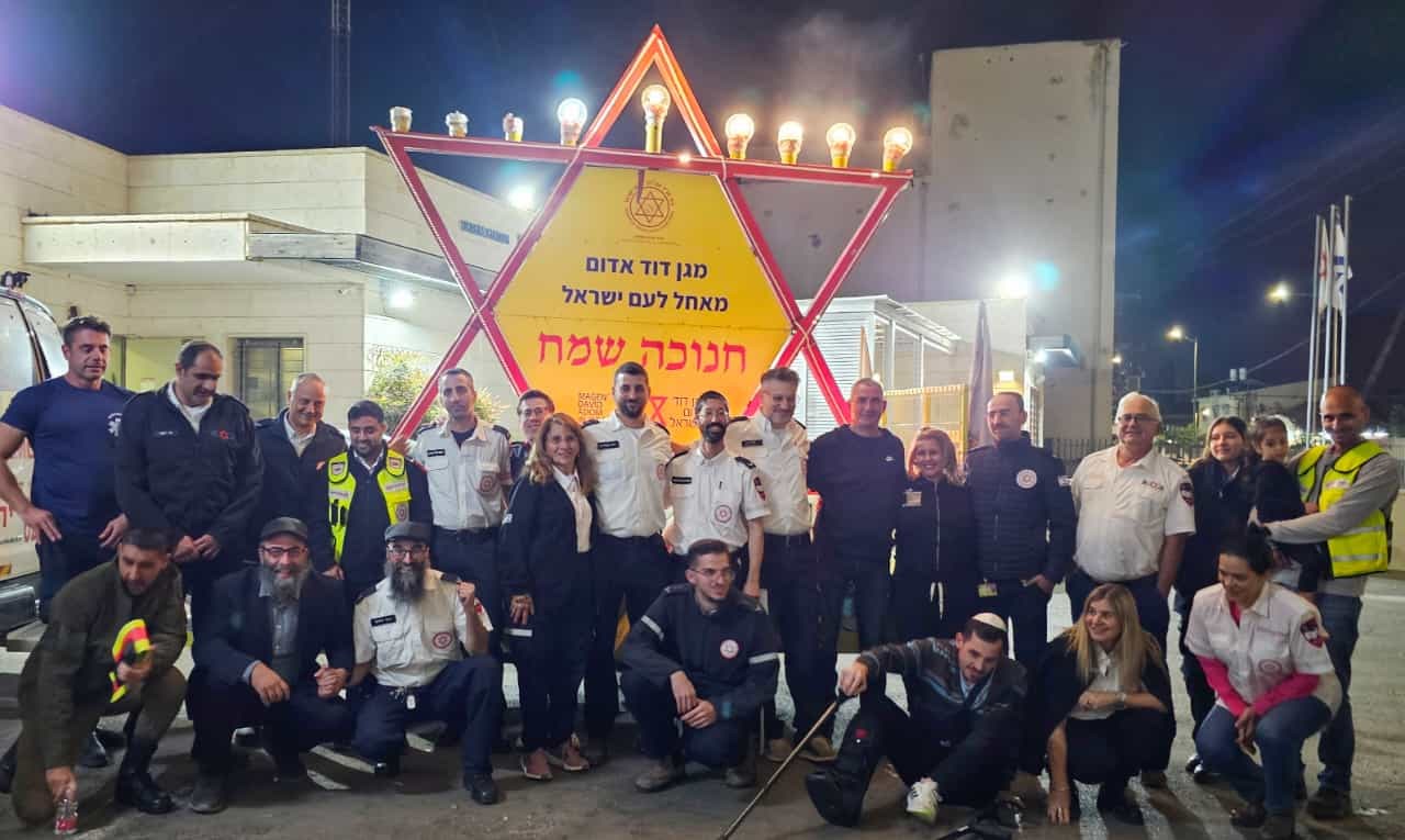 בצל מלחמת חרבות ברזל: ה"חנוכיה על גלגלים" של מד"א 