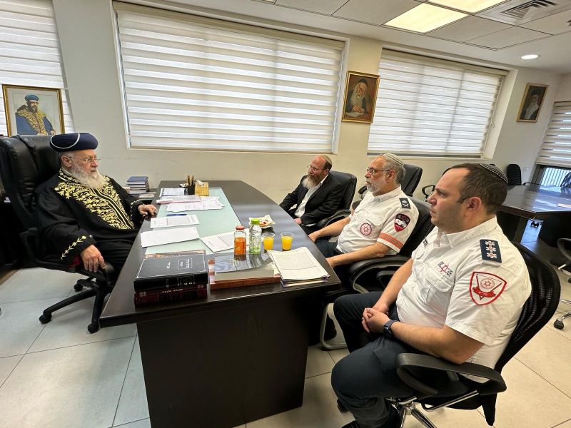 רגע לפני הפסח: במד"א מוכרים את החמץ