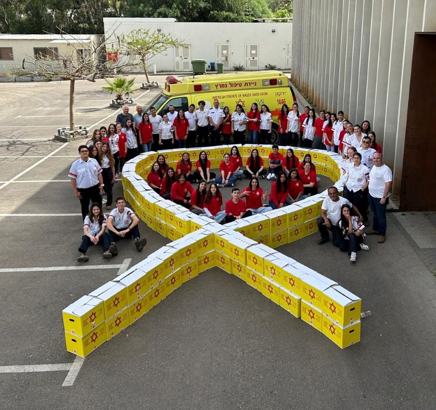 אלפי חבילות מזון למשפחות מועטות יכולת חולקו במבצע "קמחא דפסחא"