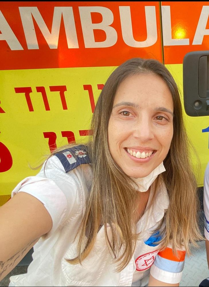 אוריאן לוקץ, הגיבורה שמנהלת את אשכול השרון של מד"א