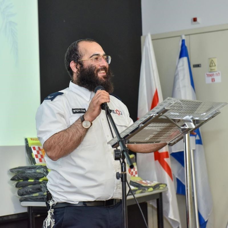 מגיבורי ה-7/10: אהרון זילברמן יו"ר הצלה שרון