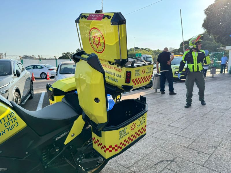 הרוגה ו-3 פצועים בפיגוע דקירה בחולון