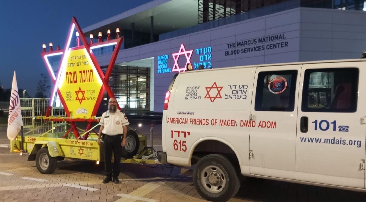 חנוכייה על גלגלים