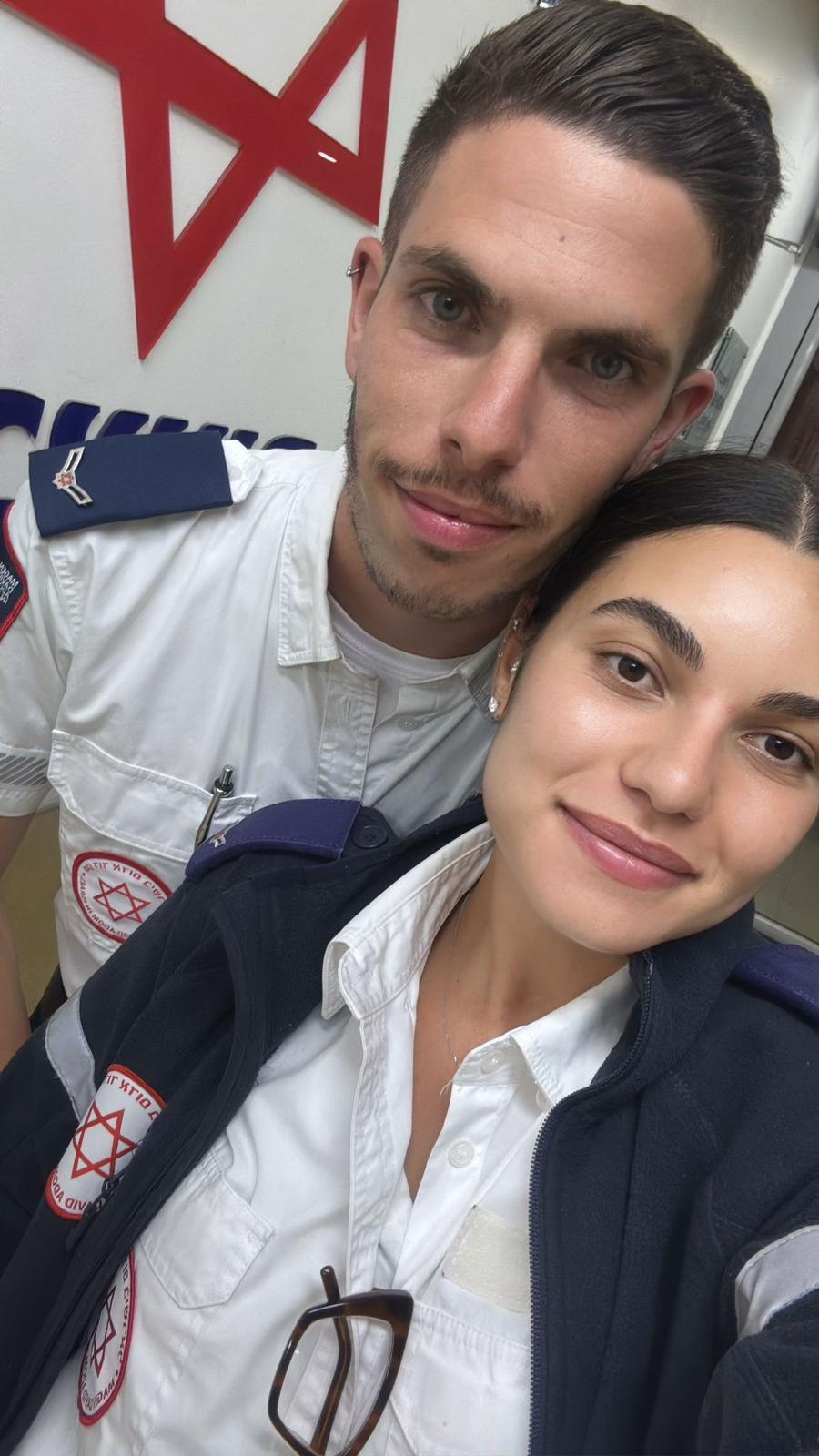 אהבה ומלחמה: זוג החובשים ממד"א התחתנו ויצאו להציל חיים