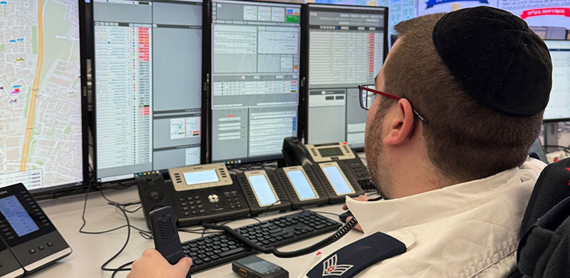 "נותנים 200% מעצמנו להצלת חיים". סיפורים ממוקד החירום של מד"א