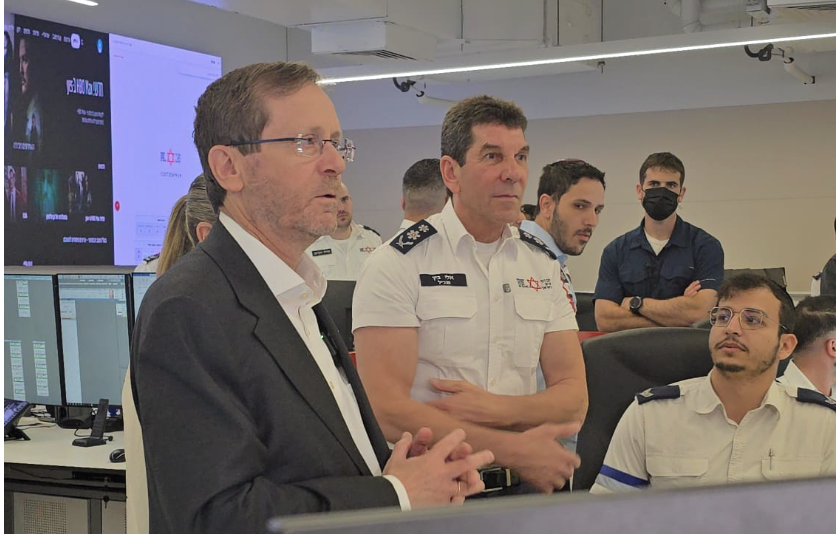President Isaac and Michal Herzog Visit MDA’s Marcus National Blood Services Center